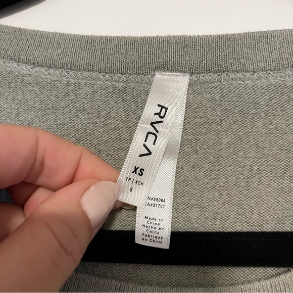 RVCA | Slouchy Sweatshirt - Picture 12 of 12